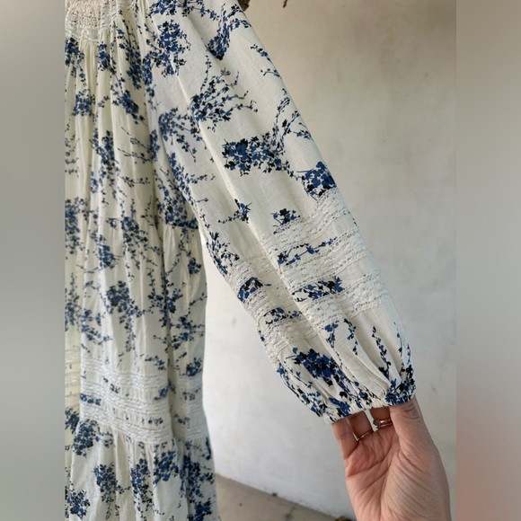 The Great. The Hideaway Floral Tiered Midi Dress - Picture 7 of 10